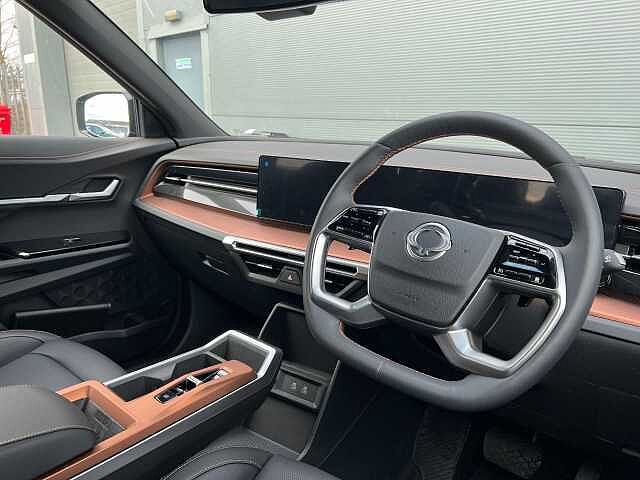 KGM TORRES 1.5 K40 5dr Auto Black