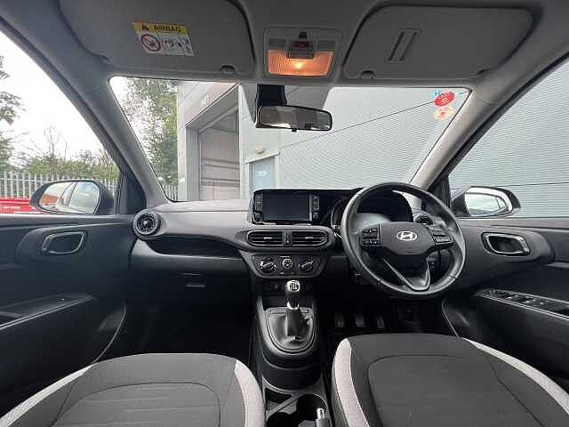 Hyundai i10 1.0 Advance 5dr