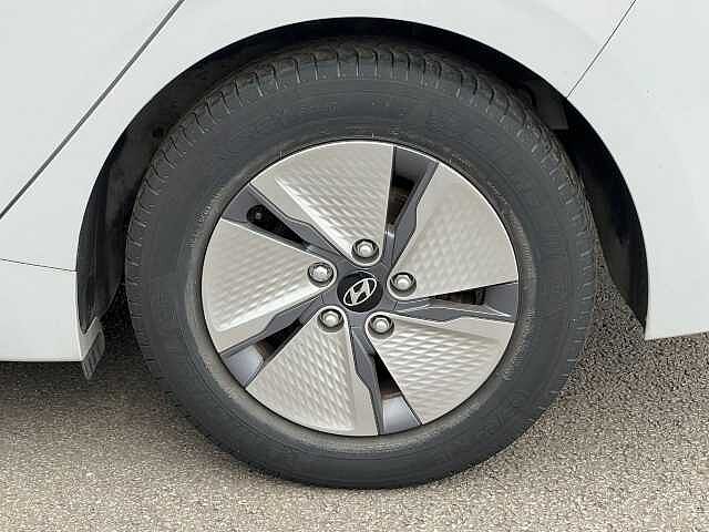 Hyundai Ioniq 1.6 GDi Hybrid Premium 5dr DCT